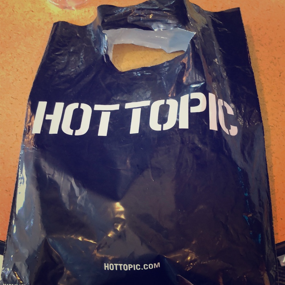 Hot Topic Bag